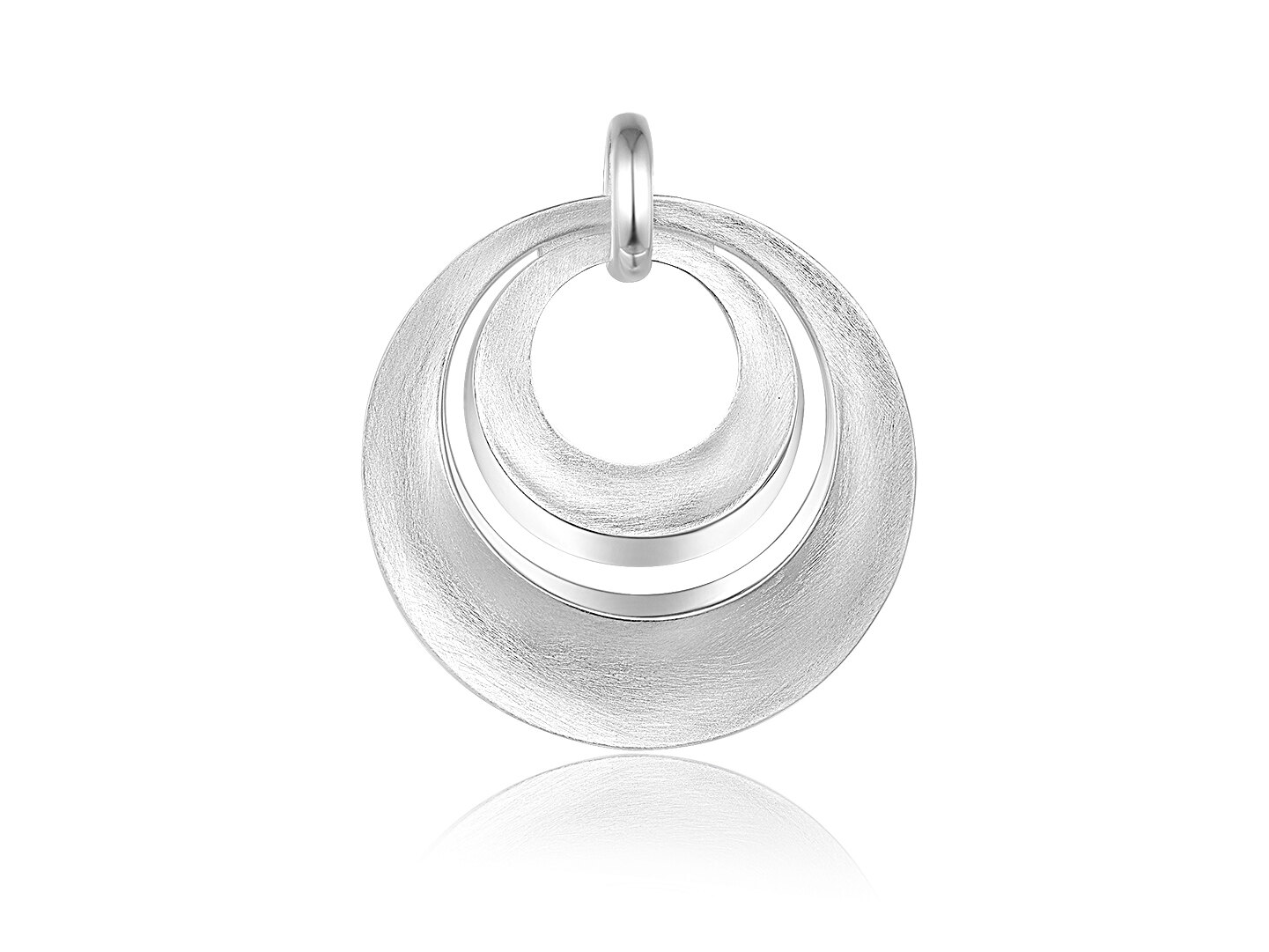 Quinn anheng i sølv.