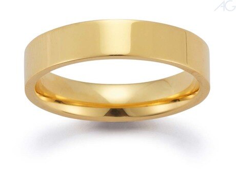 Forlovelsesring i gull.